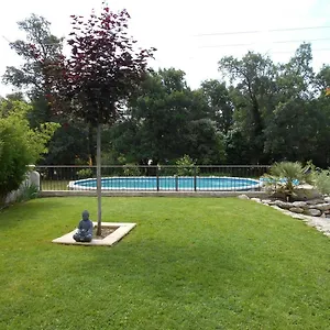 Pensión Chez Lulu, Saint-Saturnin-lès-Apt